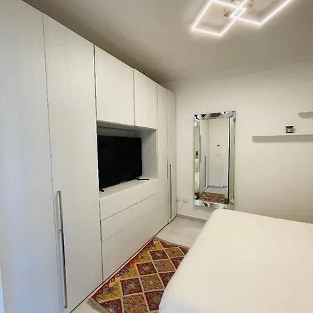 Sunrise Отранто