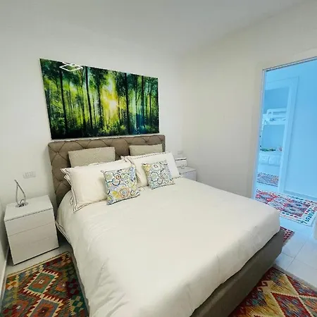 Sunrise Отранто