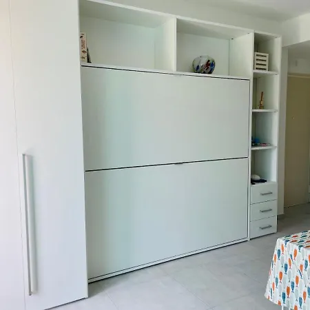 Sunrise Отранто